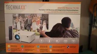 Proyector LED Technaxx TX-113