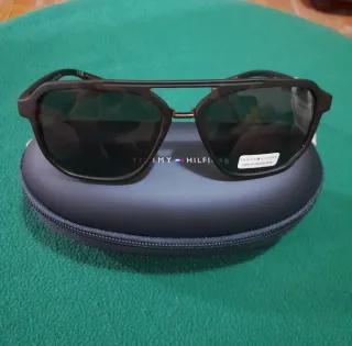 Gafas de sol Tommy Hilfiger Marrones