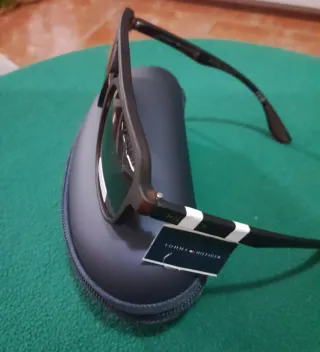 Gafas de sol Tommy Hilfiger Marrones