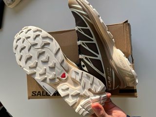 Zapatillas Salomon XT-6 Unisex. Talla 41 1/3