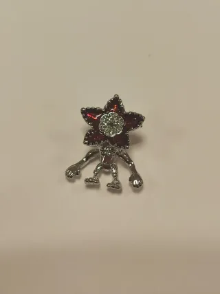 Charm Stranger Things Demogorgon Plata para pulser