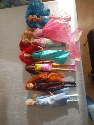Varie bambole Disney