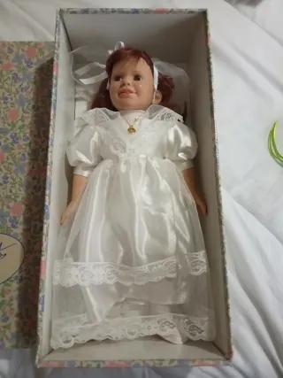 Muñeca de Comunión Vestido Blanco