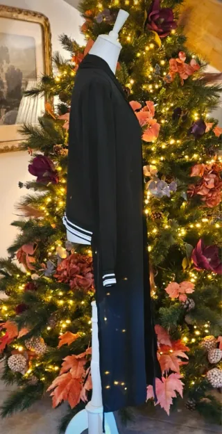 Espectacular y original kimono negro