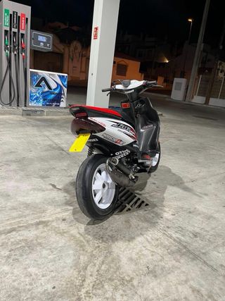 Yamaha Jog RR 50cc Scooter