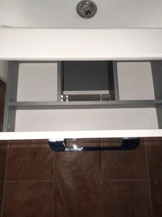 Lavabo de 60x47cm con mueble de regalo