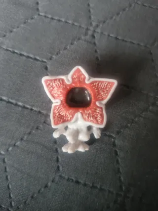 Stranger Things figura Kinder Sorpresa