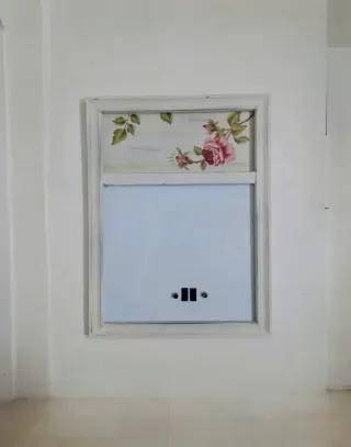 Lavagna magnetica Flo cornice legno shabby chic