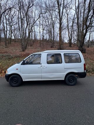 Nissan Vanette 2.3 D 1998