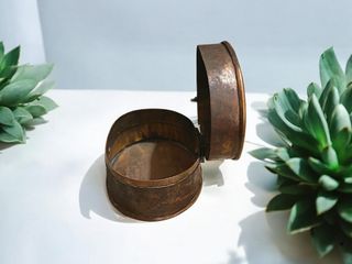 Antico Porta Tabacco in Ottone