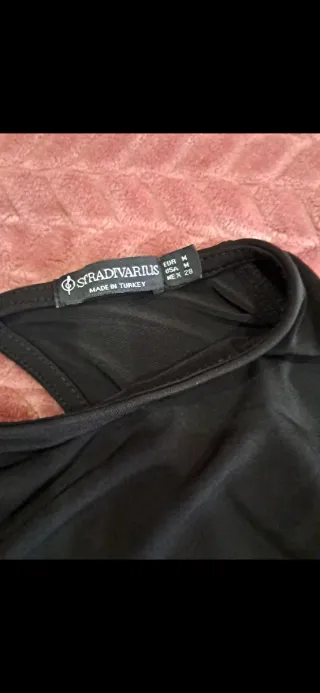 Camiseta Stradivarius manga larga negra