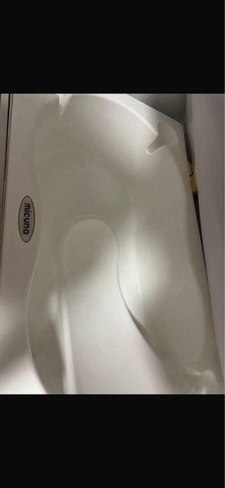 Cómoda cambiador bebé con bañera