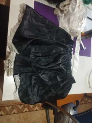 Vestido sirvienta XL con medias