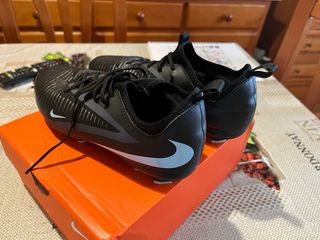 Zapatillas Fútbol Nike Negras y Azules