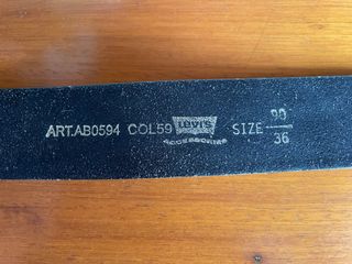 Cinturón de piel Levi's negro