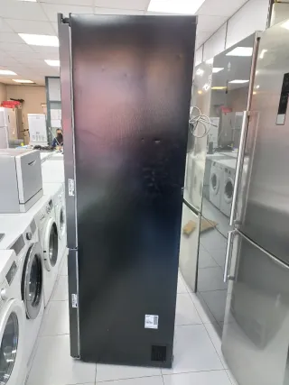 Frigorífico LG Nueva con golpe nofrsot