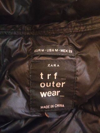 Anorak acolchado negro ZARA