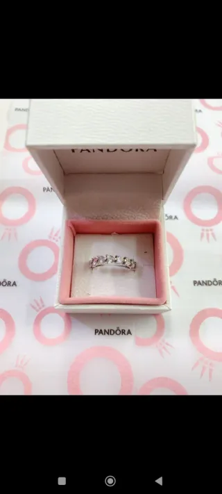 Anillo Pandora Lazo Rojo y Circonitas