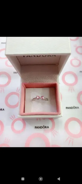 Anillo Pandora Lazo Rojo y Circonitas