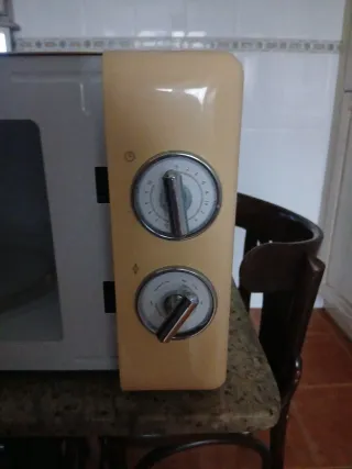 Microondas Cecotec Vintage Beige