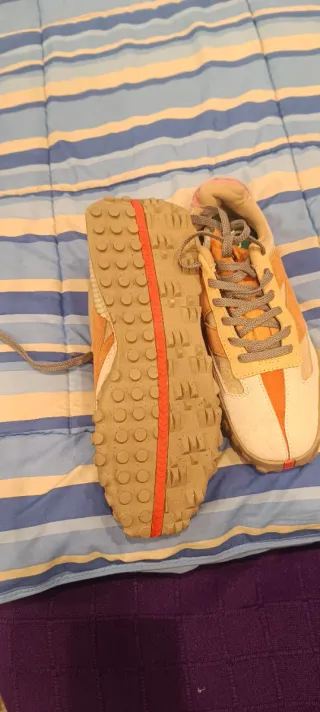 Zapatillas New Balance Hombre Beige/Naranja