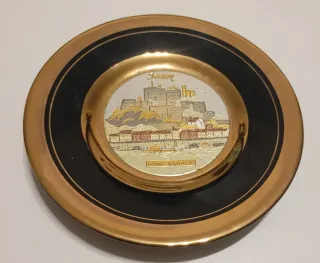 PLATO PEQUEÑO DECORATIVO DE PORCELANA ART CHOKIN