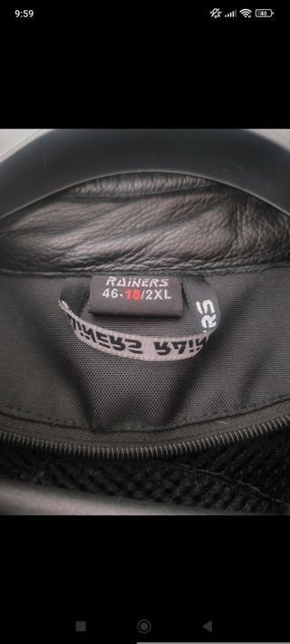 Chaqueta de piel para moto mujer. marca Rainers