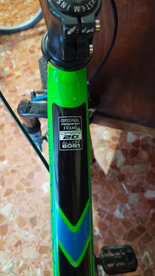 Bicicleta infantil MEGAMO junior 20 pulgadas.