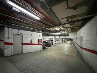 Garaje en venta en Castellbisbal