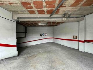 Garaje en venta en Castellbisbal