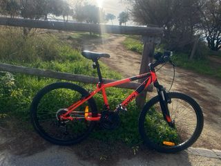 Bicicleta Rockrider 500