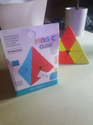 Cubo Mágico Pirámide