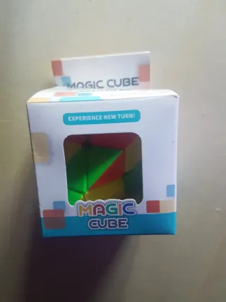 Cubo Mágico Pirámide