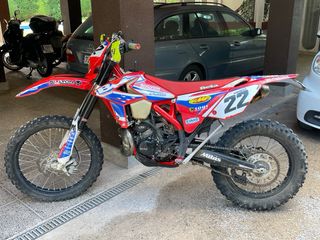 Moto Enduro Beta 3002t
