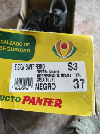 Calzado de seguridad negro