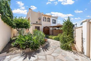 Casa pareada en venta en Centro Ciudad en Fuengirola
