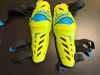 Rodilleras Leatt Enduro cross quad