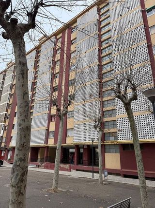 Piso en venta en Sant Andreu de Palomar en Barcelona