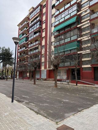 Piso en venta en Sant Andreu de Palomar en Barcelona