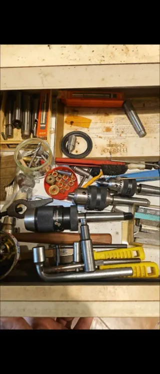 Torno de metal compacto 8