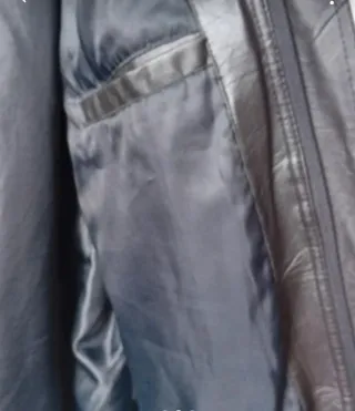 Jaqueta de Couro Preta