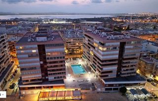 Piso en venta en  El Acequión - Los Naúfragos en Torrevieja