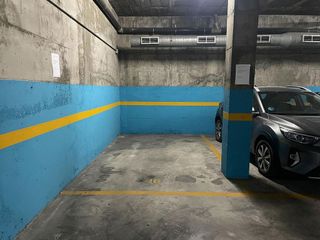 Garaje en venta en Sant Andreu de la Barca