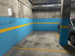 Garaje en venta en Sant Andreu de la Barca