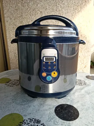 Olla Express Programable Eléctrica 6L 1000W