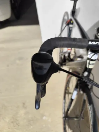 Bicicleta de Carretera Negra