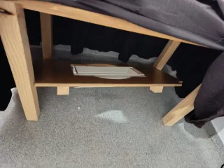 Mesa camilla con ropa incluida