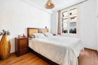 Piso en venta en El Raval en Barcelona
