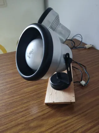 Aplique pared industrial años 70