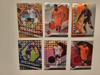 Lote 35 cartas fútbol Qatar 2021 con especiales!